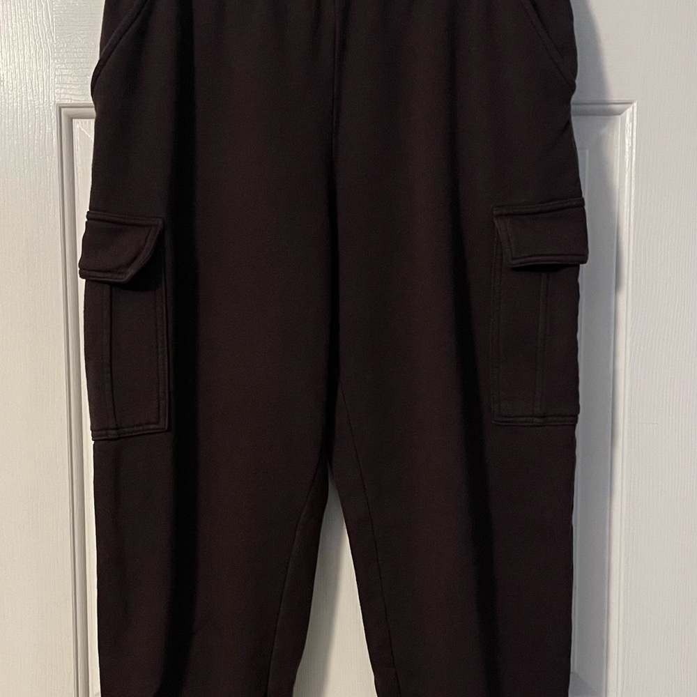 Universal Thread Men's Dark Cargo Pants